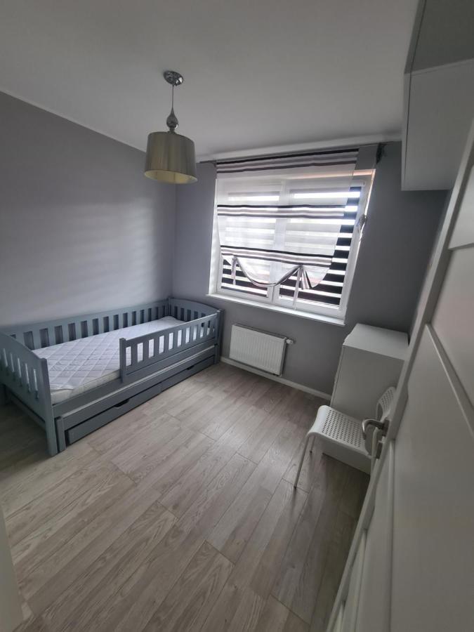 Apartament Rodzinny Z Ogrodkiem Gdansk Exterior photo
